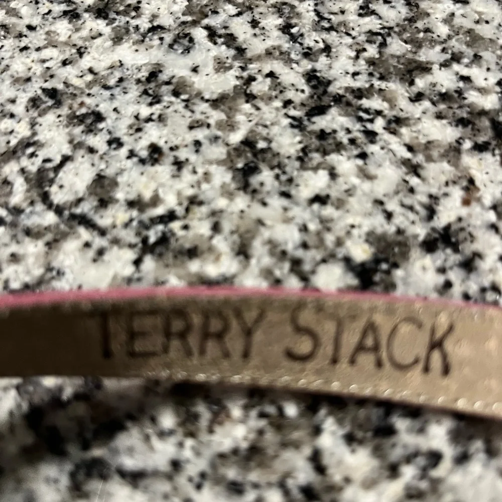 Terry Stack Leather Belts - Picture 2 of 6